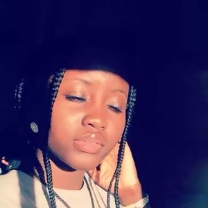 Meet your Posher, Roberta